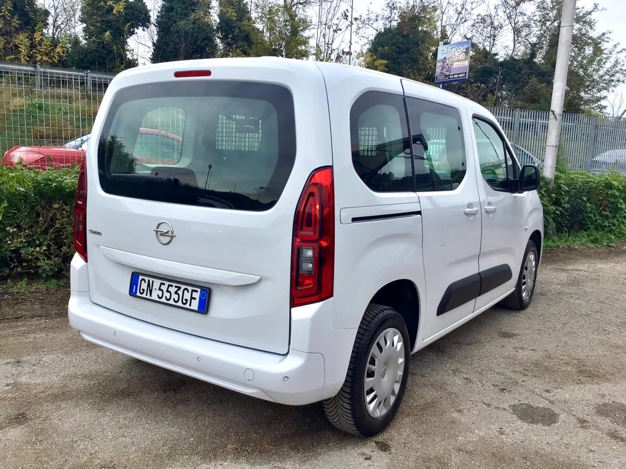 Opel Combo Autocarro 5 posti N1 1.5 diesel 100cv Life