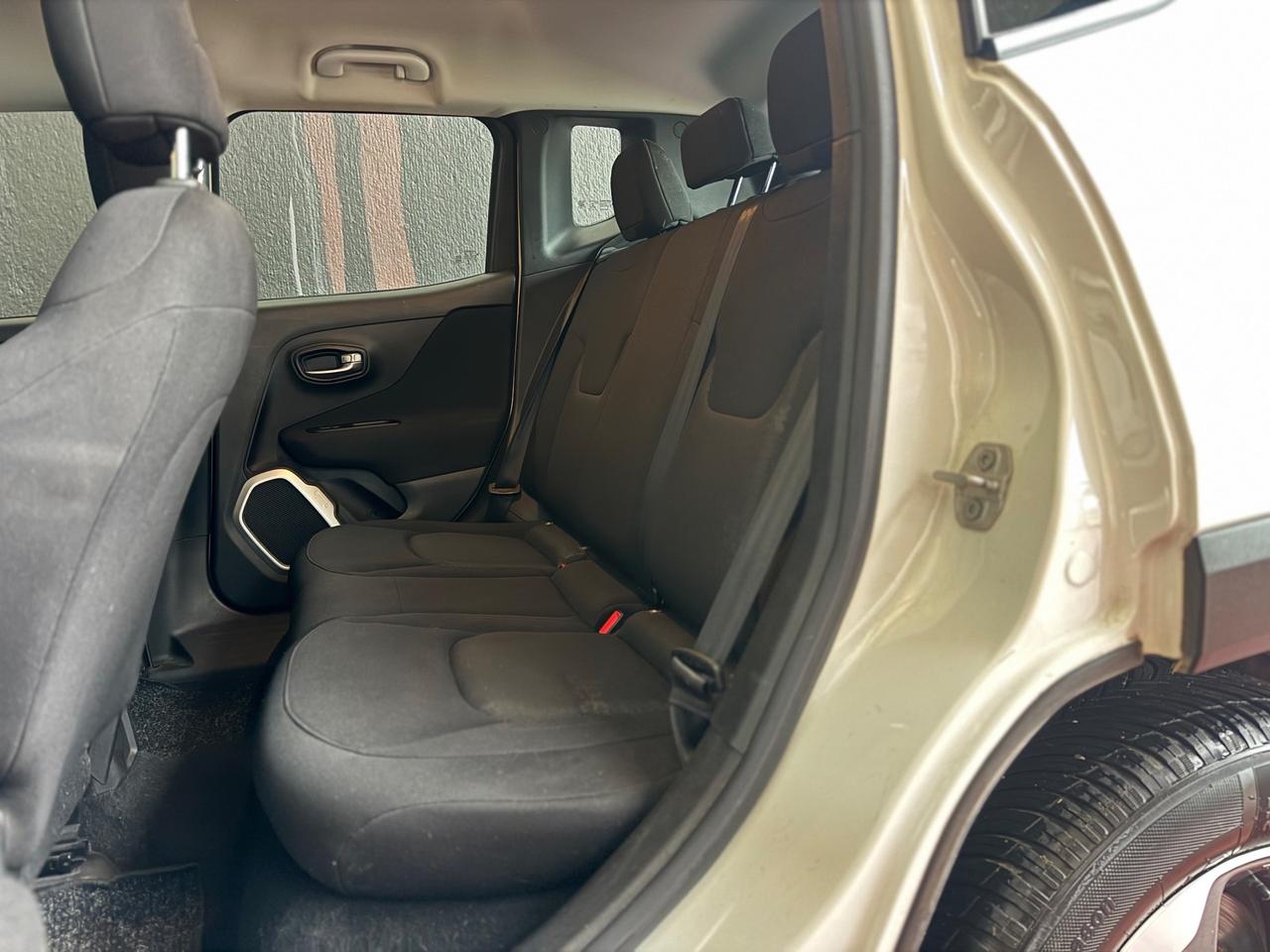 Jeep Renegade 1.6 E-TorQ EVO Longitude