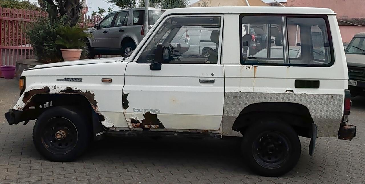 Toyota Land Cruiser II 2.4 turbodiesel LJ70 VX