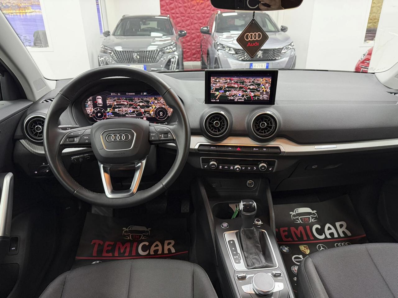 Audi Q2 35 TDI S-LINE S tronic Identity Black