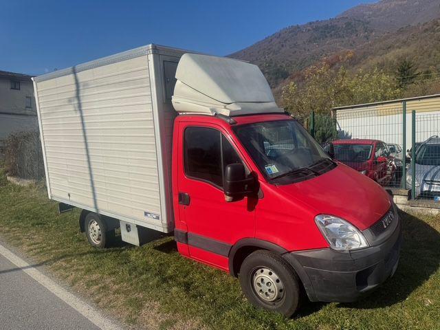 IVECO DAILY 35S14 3.0 CV 140 27038KM