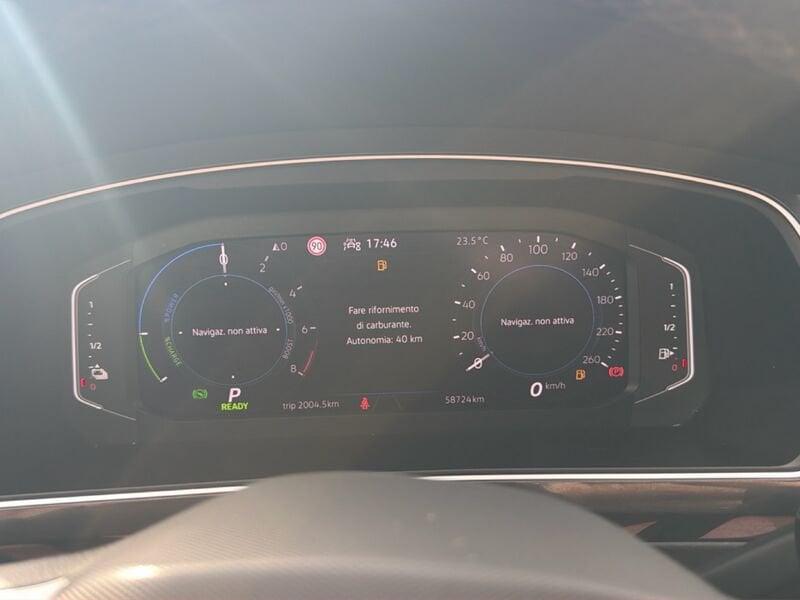 Volkswagen Tiguan Tiguan 1.4 tsi Life DSG