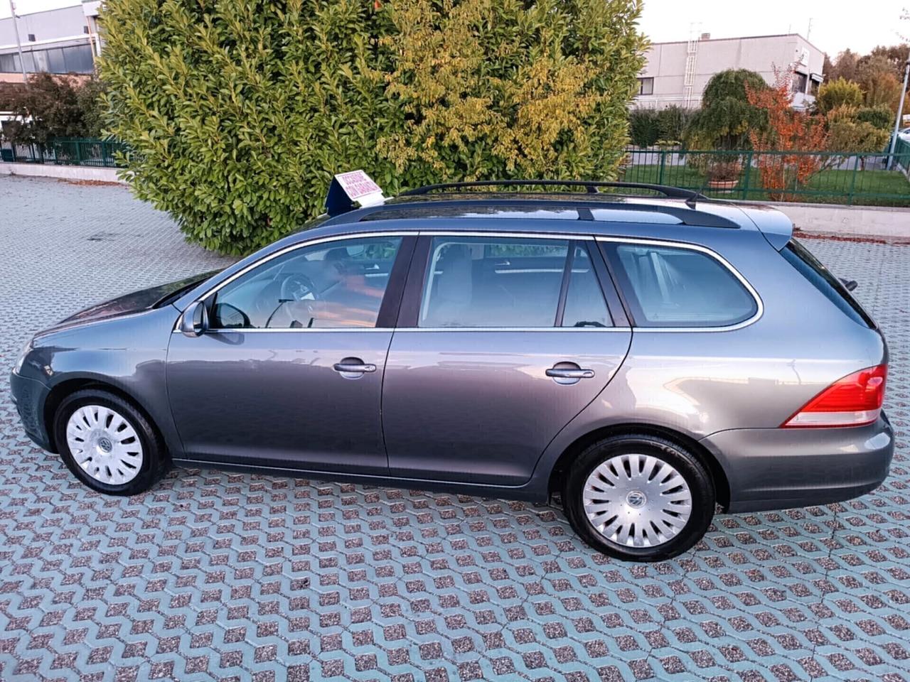 Volkswagen Golf 5 Var. 1.9 TDI Comfortline