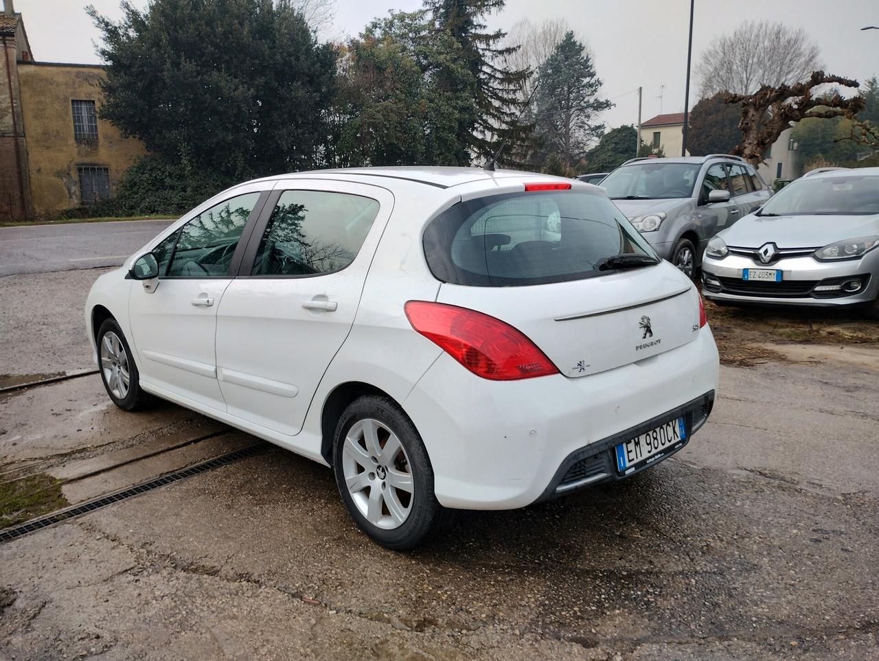 PEUGEOT 308 1.6 Vti 120CV 5P Active 2012