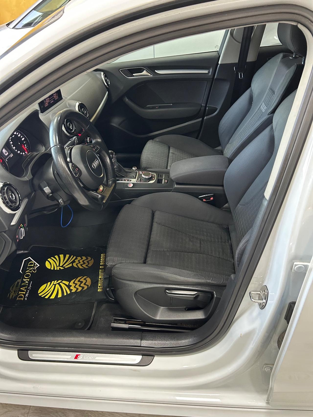 AUDI A3 2.0 Tdi S-LINE “AUT/F1/NAVI/LED/18”-2013