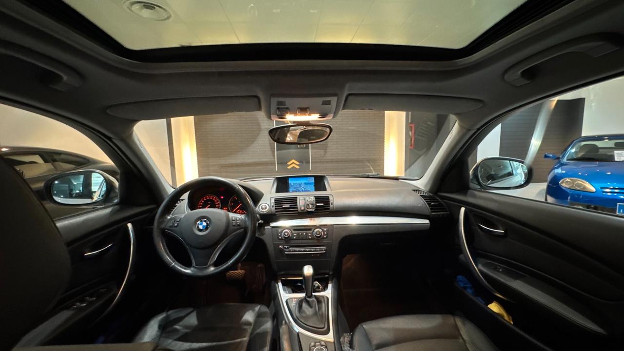 Bmw serie 1 120d 5P - 2010