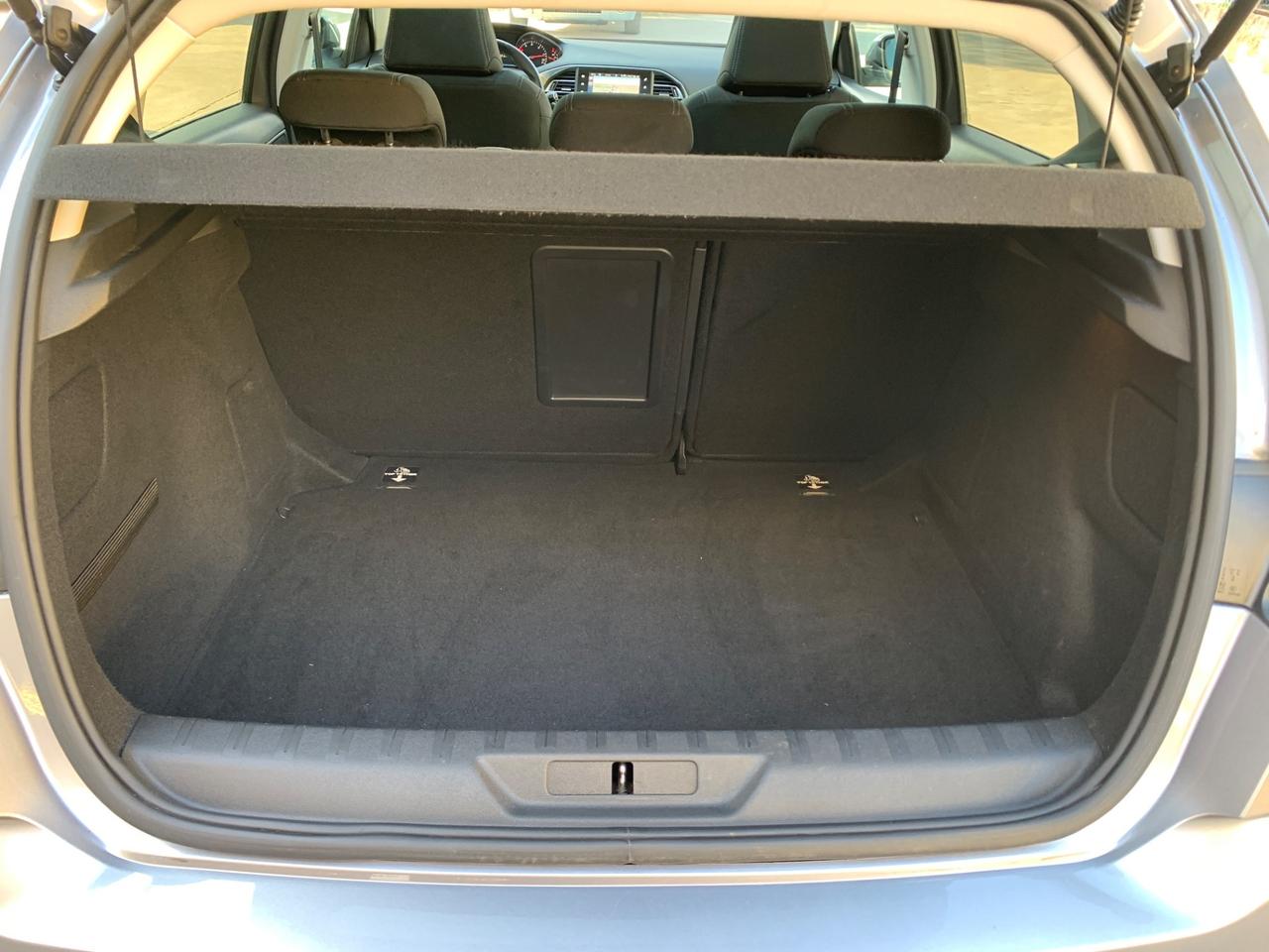 Peugeot 308 BlueHDi 120