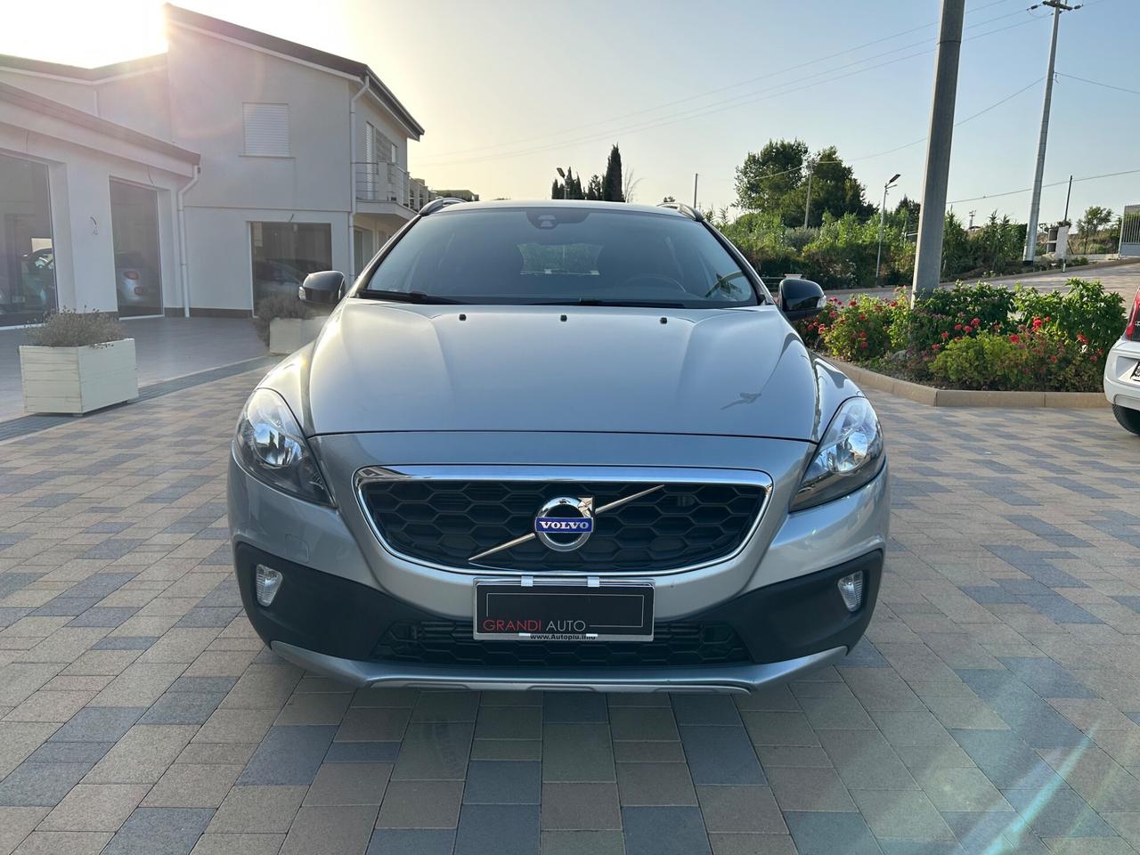 Volvo V40 Cross Country D2 1.6 Momentum
