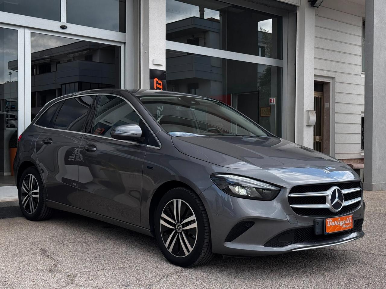 Mercedes-benz B 250 e hybrid EQ Sport Plus