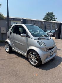 Smart ForTwo 700 coupé Brabus (55 kW)