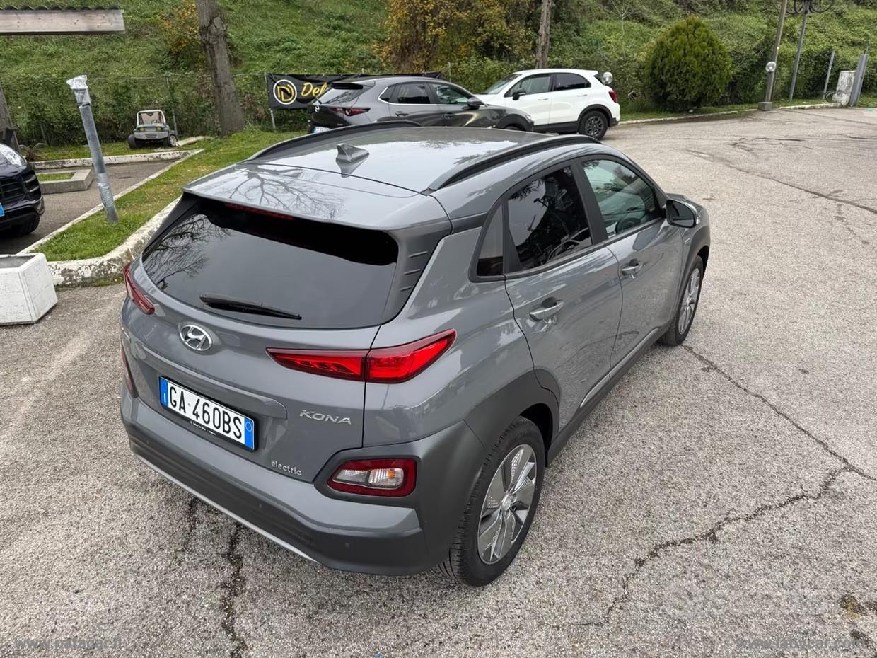HYUNDAI Kona EV 64 kWh XPrime