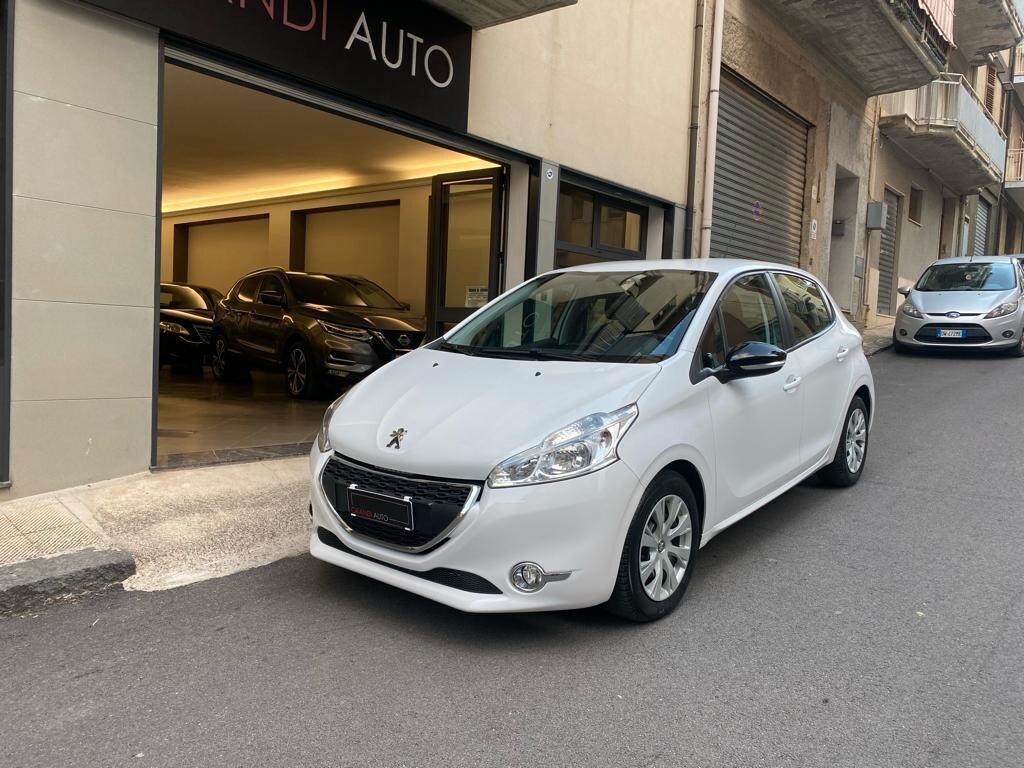 Peugeot 208 1.2 VTi 82 CV 5 porte Allure