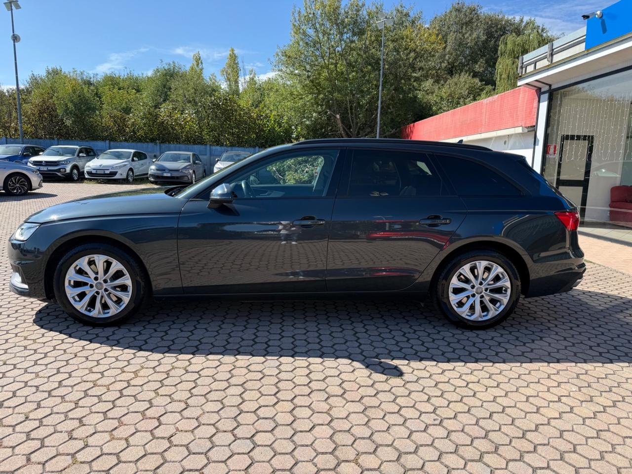 Audi A4 Avant 35 TDI/163 CV S tronic Business Advanced