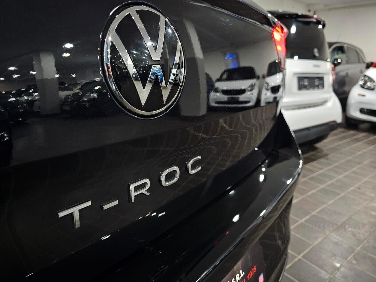 NUOVA VOLKSWAGEN T-ROC 2.0 TDI 150CV R-LINE - ITALIANA PRONTA CONSEGNA