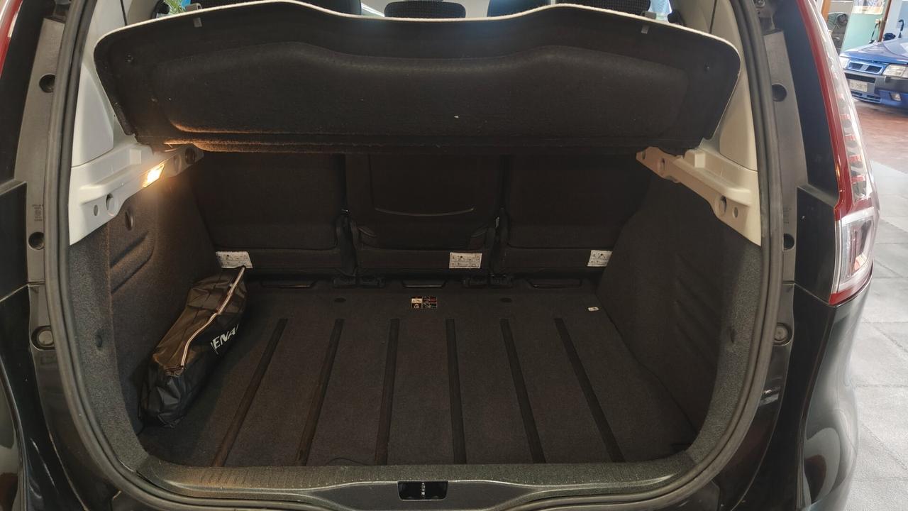 Renault Scenic Scénic X-Mod 1.5 dCi 110CV Luxe
