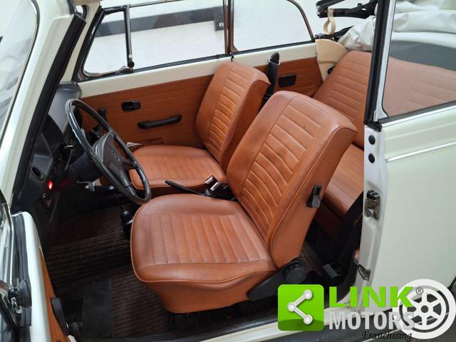 VOLKSWAGEN Maggiolino 1600 Karmann