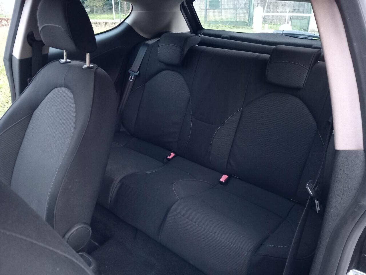 Alfa Romeo MiTo 1.4 78 CV Distinctive Sport Pack