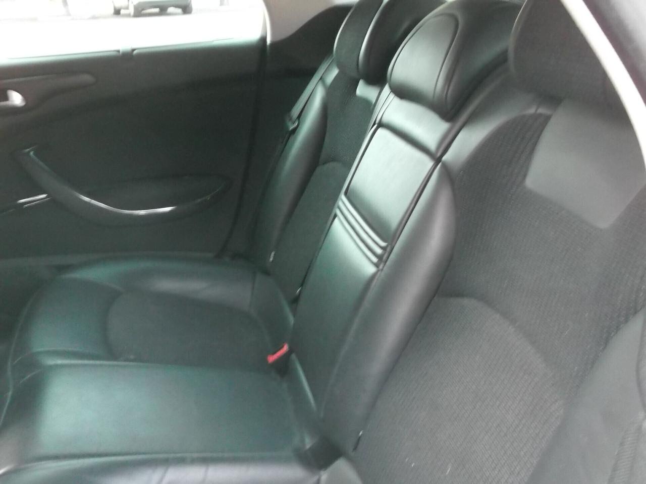 Citroen C5 SW 2.0 HDi Full Optional 2011