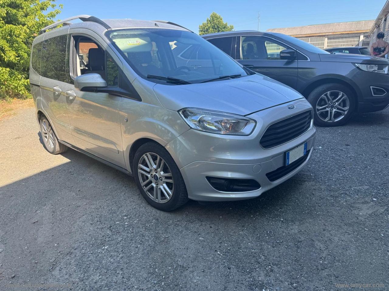 FORD Tourneo Courier 1.5 TDCI 75 CV Titanium