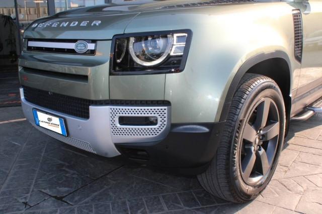 Land Rover Defender 3.0d mhev X-Dynamic HSE awd 250cv AUTO con CarPlay
