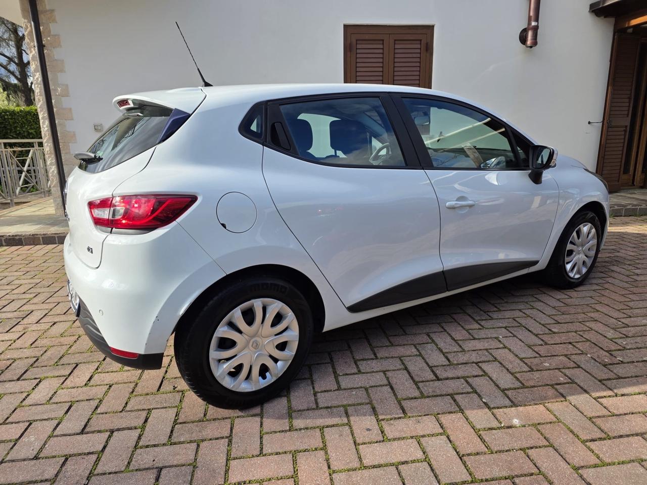 Renault Clio 1.5 dCi 8V 75CV 5 porte Costume National