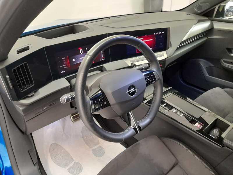 OPEL Astra GS Electric 156 hp