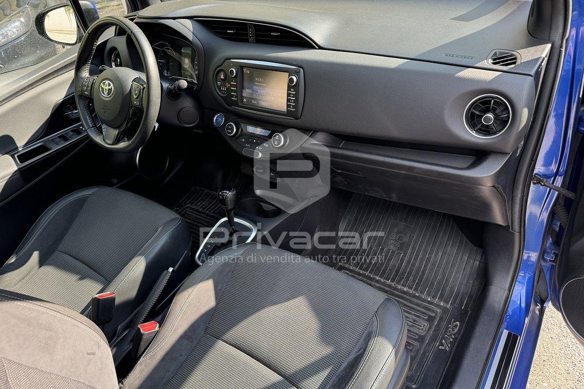 TOYOTA Yaris 1.5 Hybrid 5 porte Trend "Blue Edition"