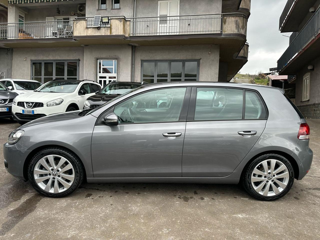 Volkswagen Golf 1.6 TDI DPF 5p. Highline