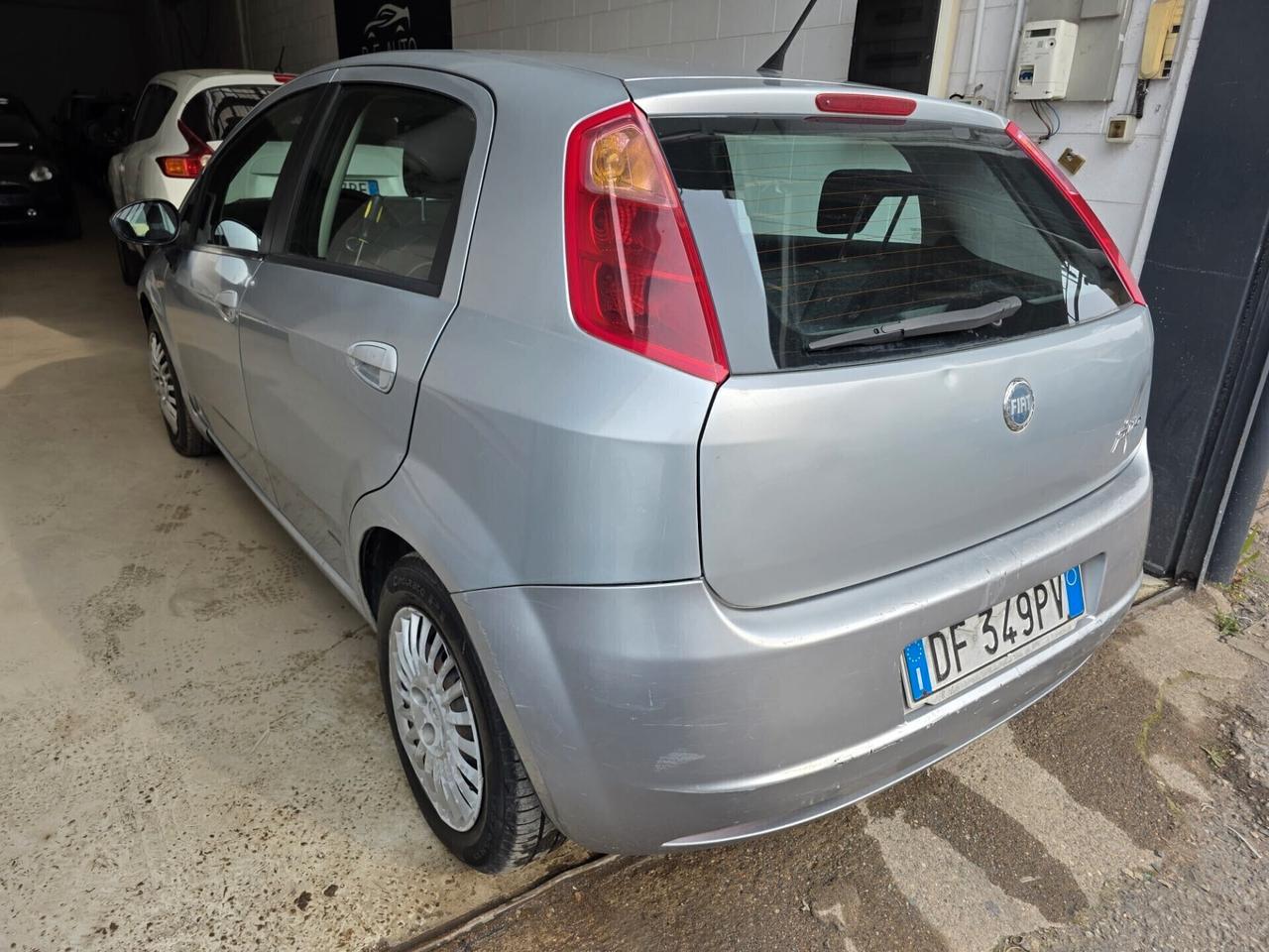 Fiat Grande Punto 1.3 MJT 75 CV 5 porte Dynamic