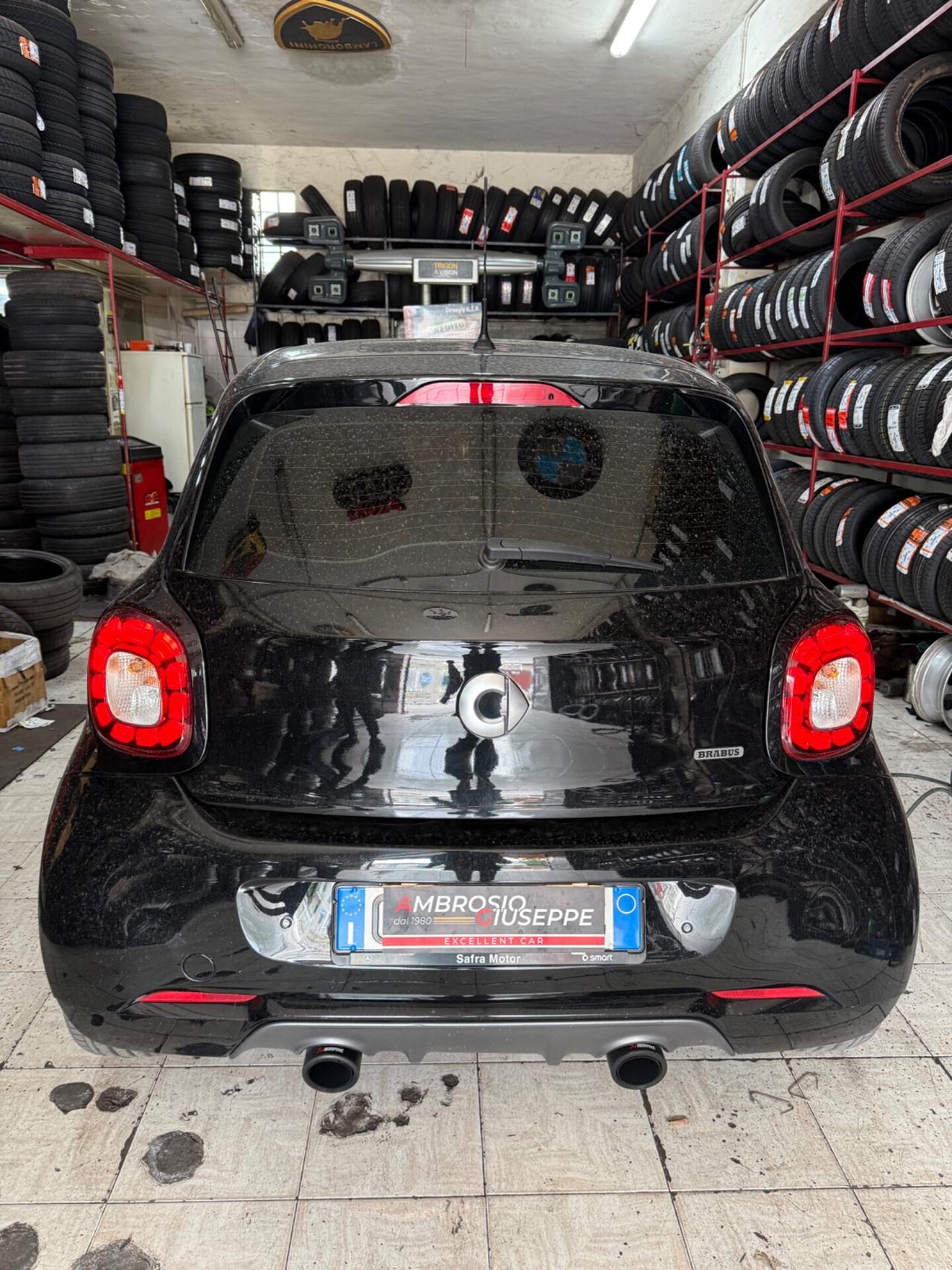 Smart ForFour BRABUS Xclusive 109 CV PELLE ITALIANA