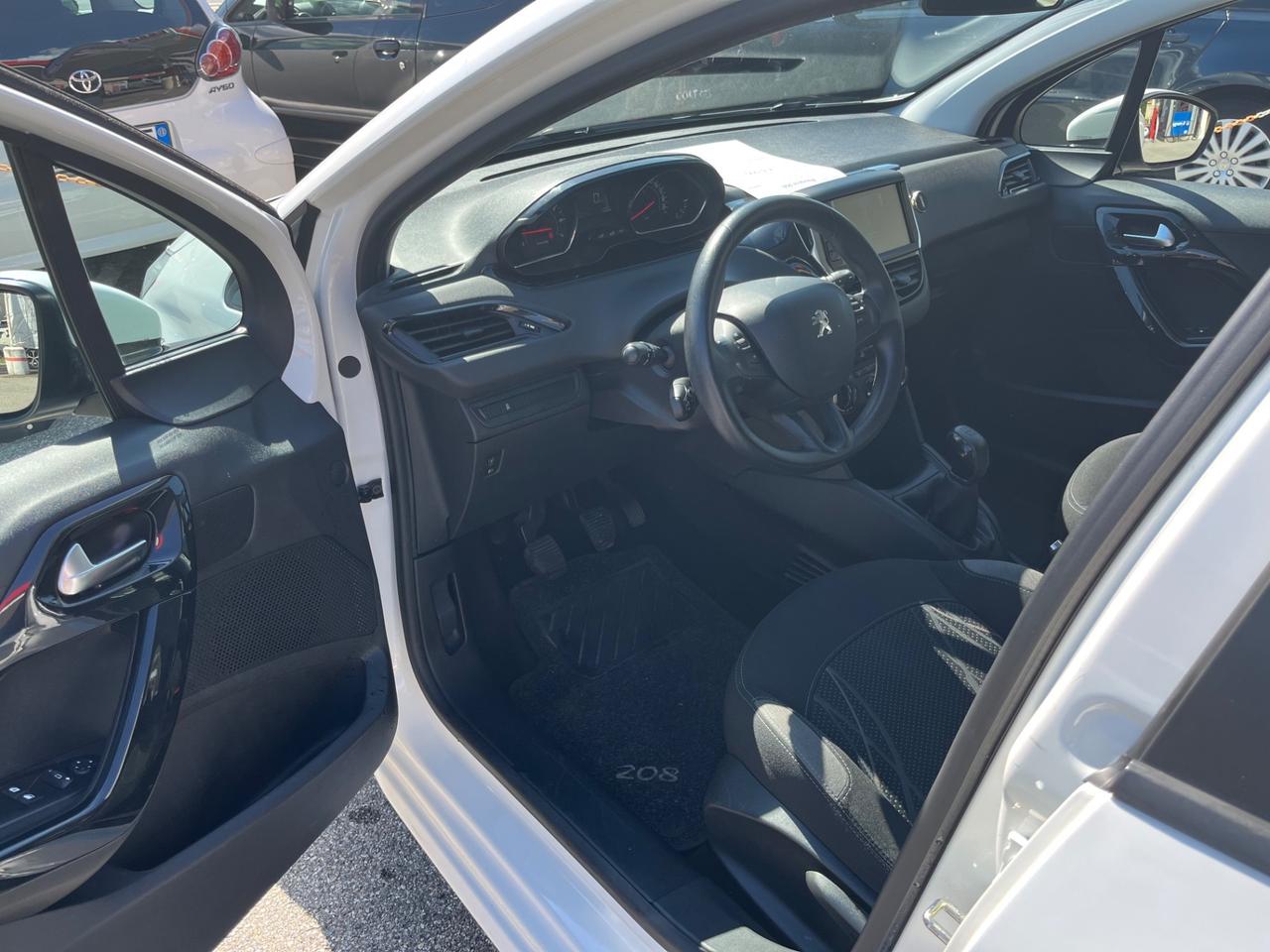 Peugeot 208 1.2 5 porte Active