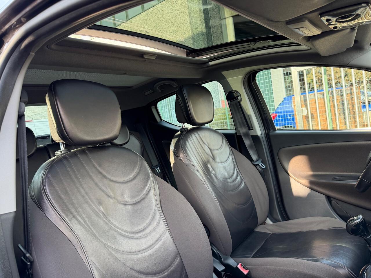 Lancia Ypsilon 1.3 MJT 16V 95 CV 5 porte S&S Elefantino