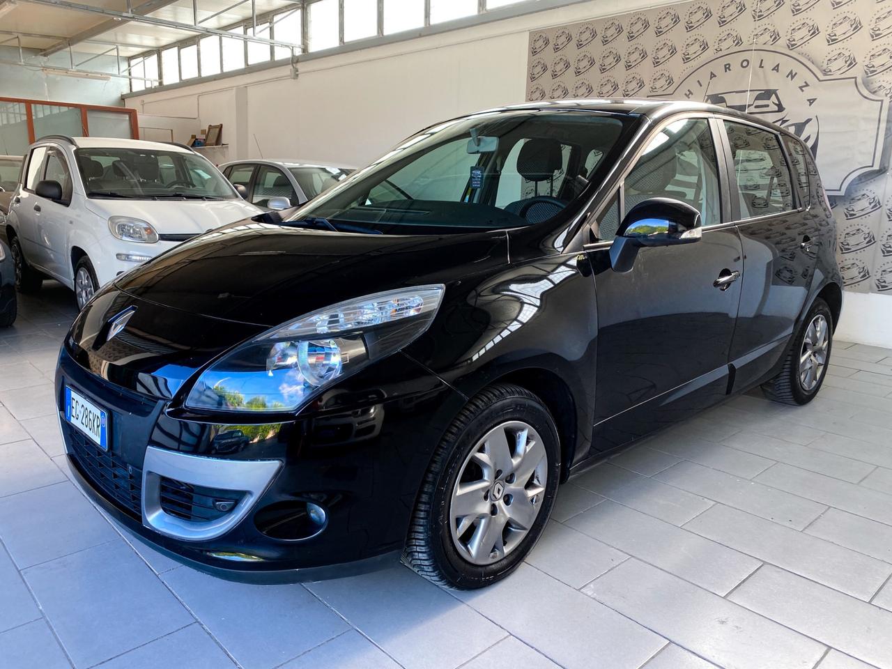 Renault Scenic Scénic X-Mod 1.5 dCi 110CV Luxe