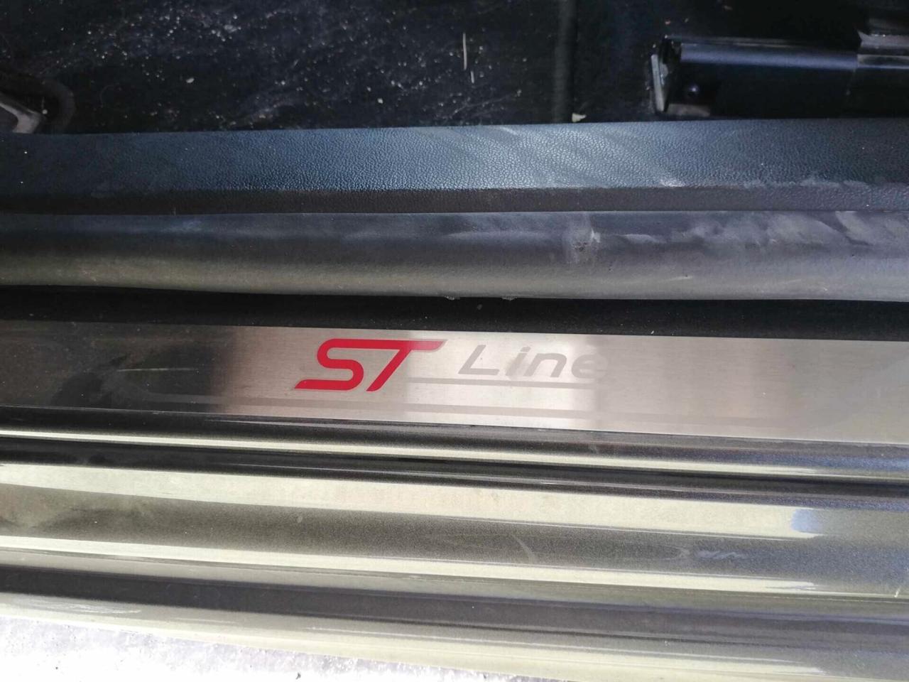 Ford Focus ST Line SW