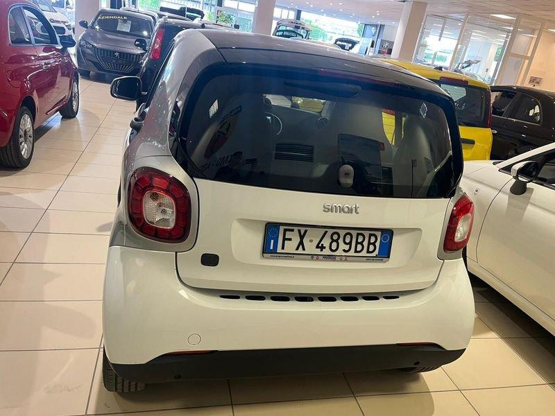 smart fortwo fortwo EQ Passion