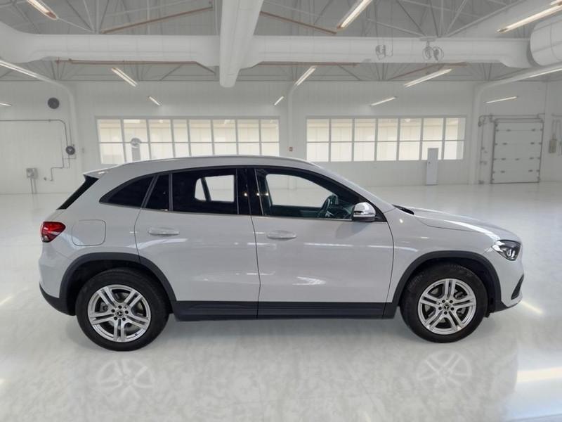 MERCEDES-BENZ GLA 250 E PLUG-IN HYBRID AUTO SPORT CROSSOVER