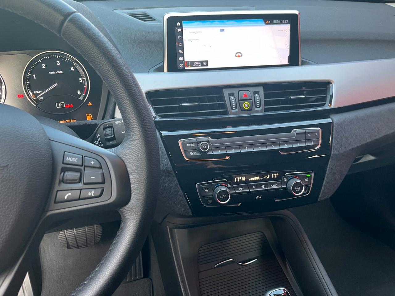 BMW X1 s drive 16d Business Advantage