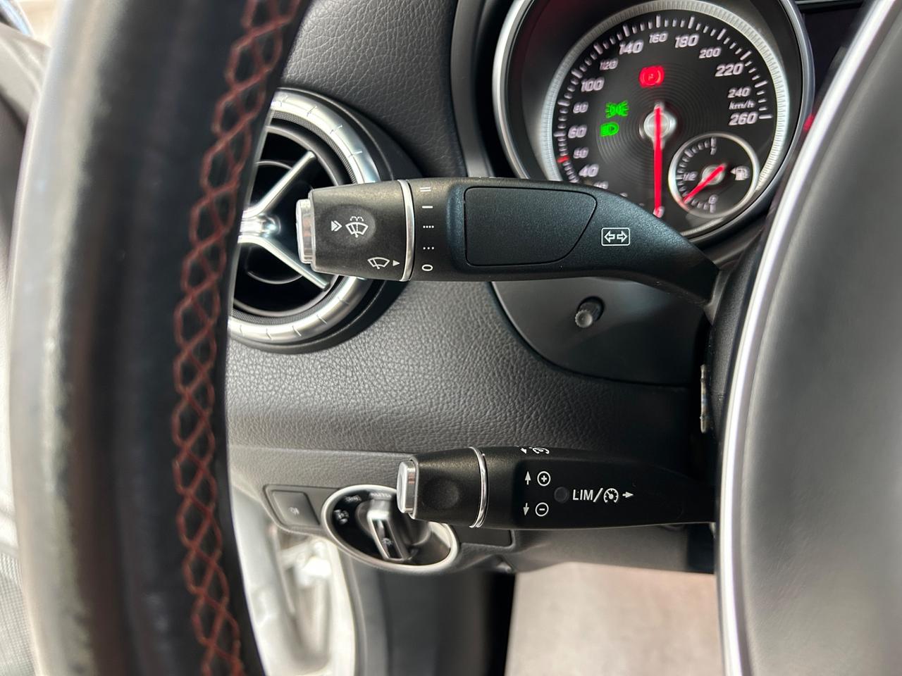Mercedes-benz CLA 200 d Automatic Premium AMG