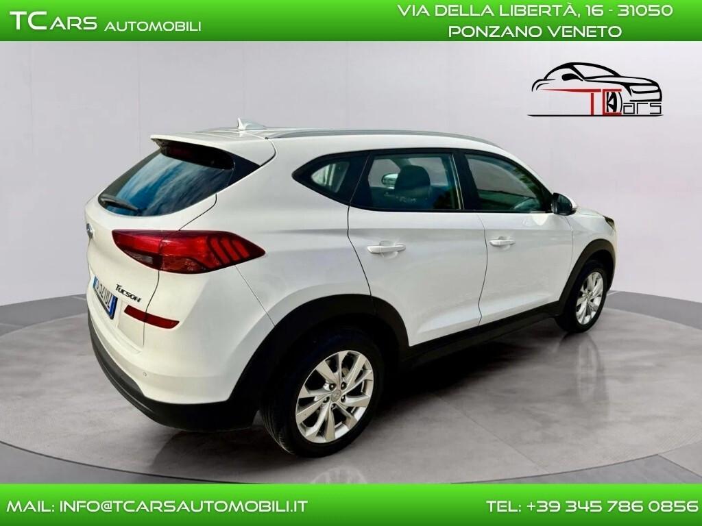 HYUNDAI TUCSON 1.6 BENZINA - EURO 6 - NEOPATENTATI