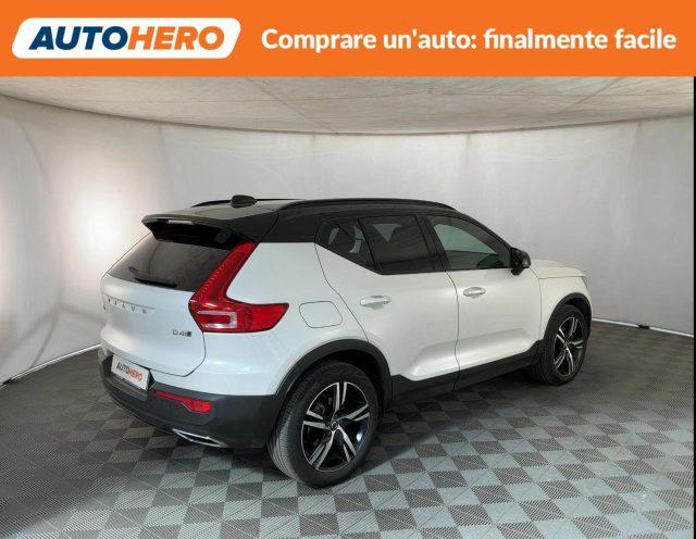 VOLVO XC40 D4 AWD Geartronic R-design