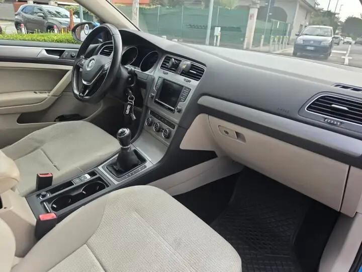 Volkswagen Golf Business 1.6 TDI 5p. Highline BlueMotion Technology