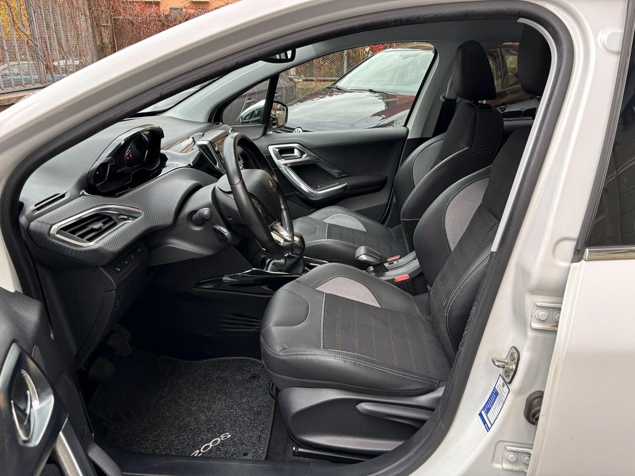 Peugeot 2008 1.6 e-HDi 92 CV Stop&Start Allure UNIPROPRIETARIO