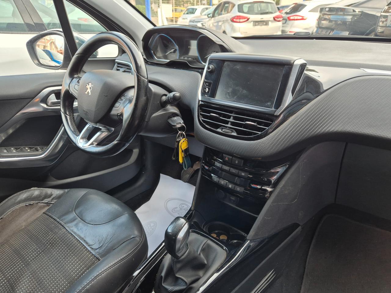 Peugeot 2008 BlueHDi 100 Allure