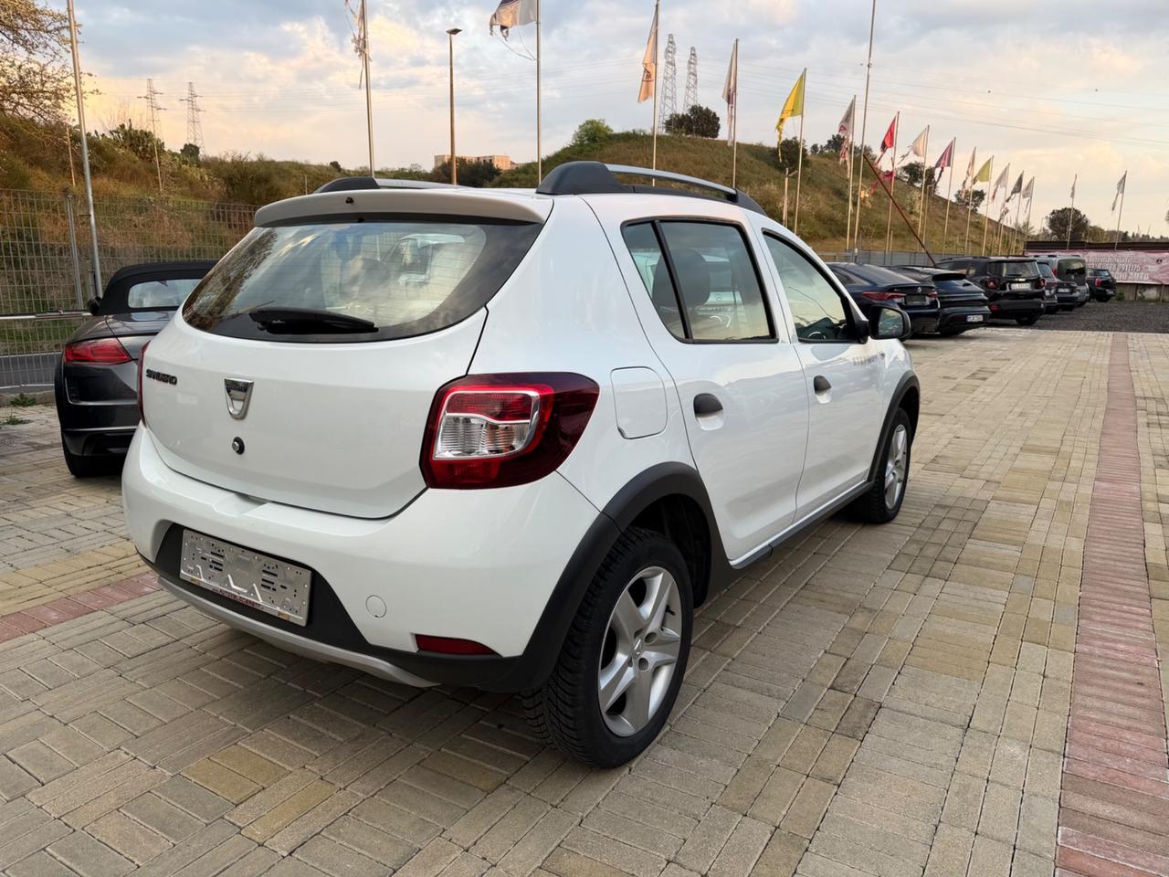 Dacia Sandero Stepway 0.9 tce (prestige) s