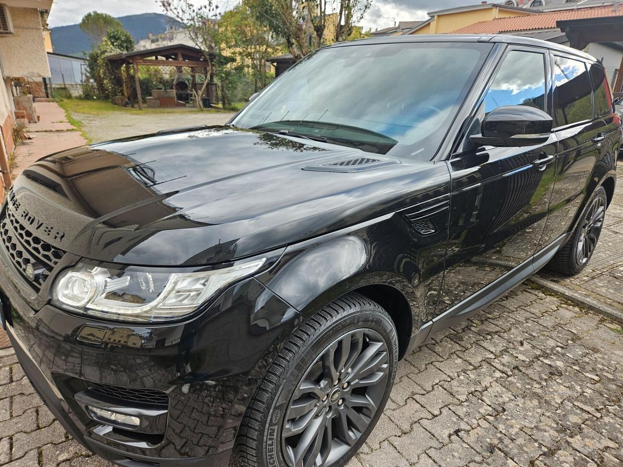 Land Rover Range Rover Sport 3.0 TDV6 HSE Dynamic