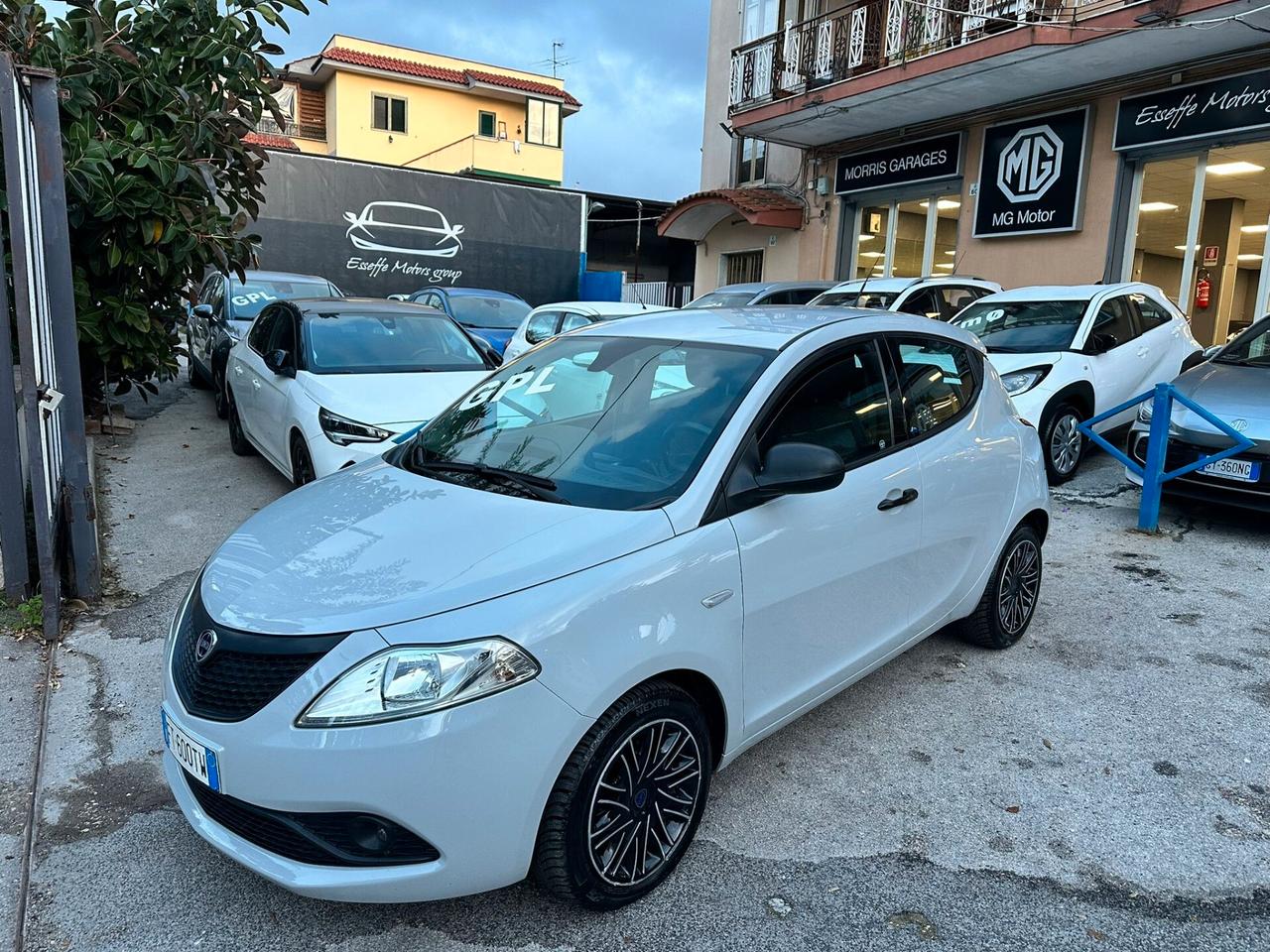 Lancia Ypsilon 1.2 69 CV 5 porte GPL Ecochic Elefantino Blu