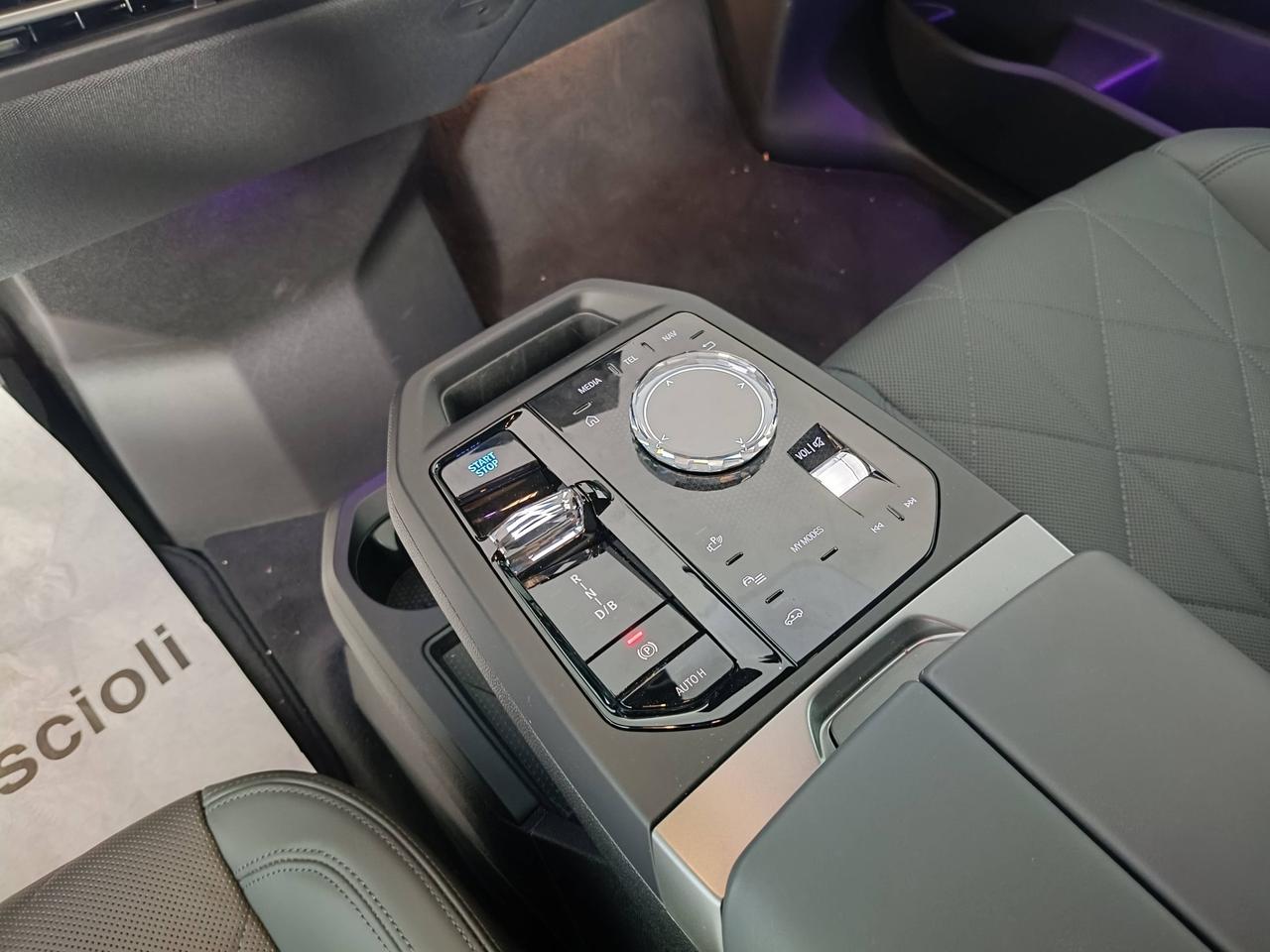 BMW iX i20 LCI 2025 - iX xdrive45 MSport Pro