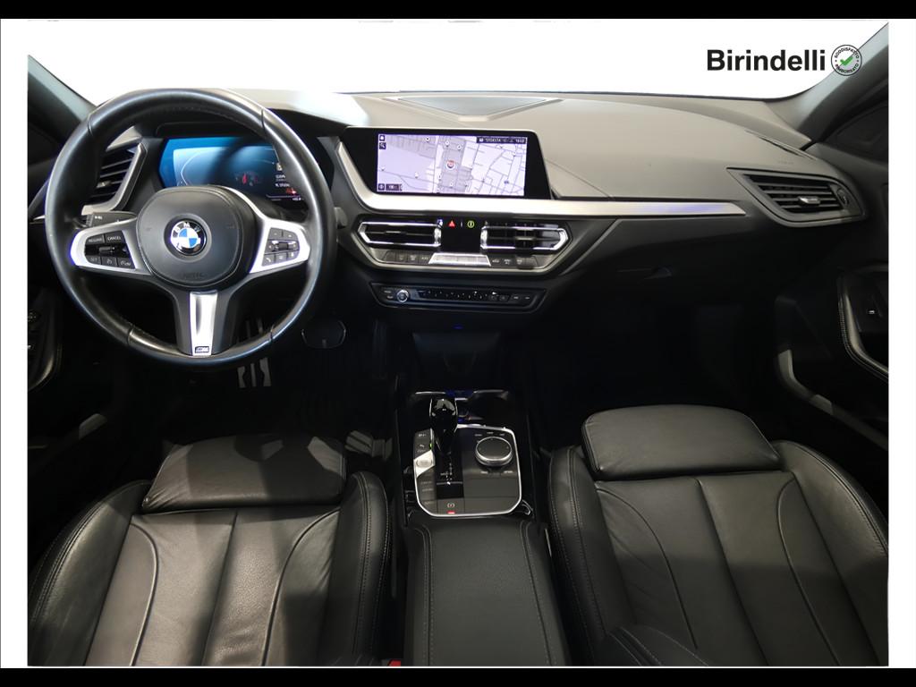BMW Serie 1 (F40) - 118d 5p. Msport