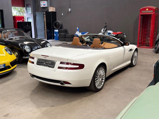 ASTON MARTIN DB9 Volante