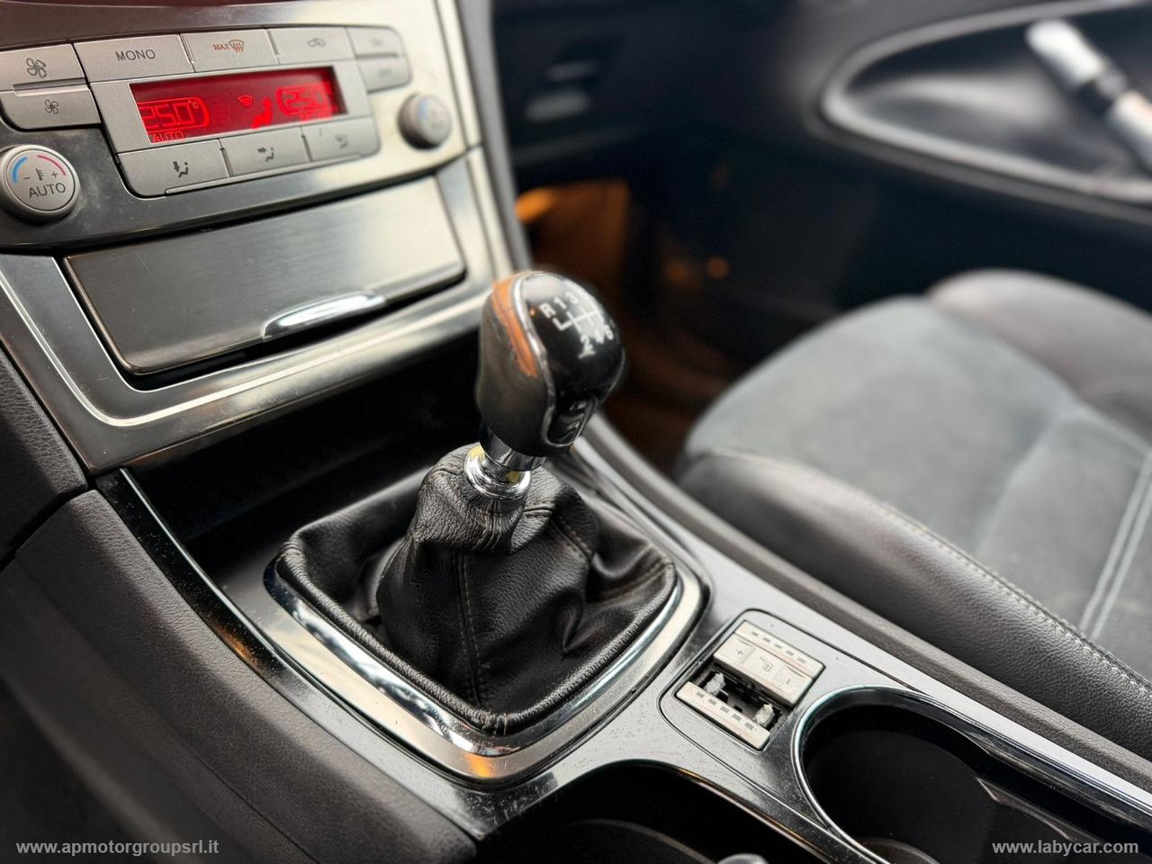 FORD Mondeo 2.0 TDCi 140 CV SW Titanium DPF